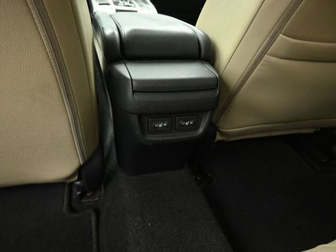 Used 2016 Honda Civic Touring image 18
