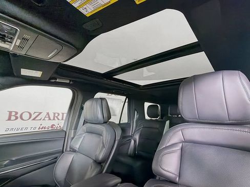 New 2026 Lincoln Navigator Reserve w/ Jet Appearance Package AWD/4WD image 23