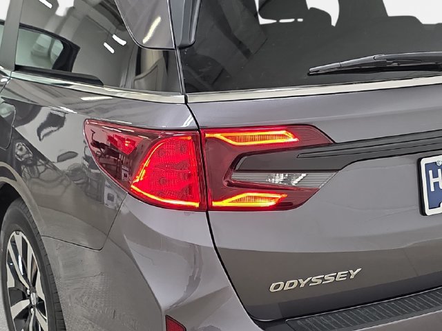 Used 2025 Honda Odyssey EX-L image 34