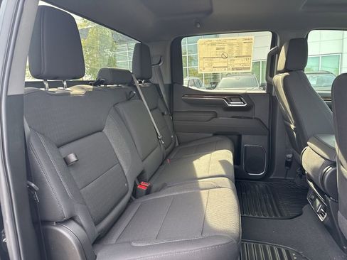 New 2026 GMC Sierra 1500 Elevation image 27