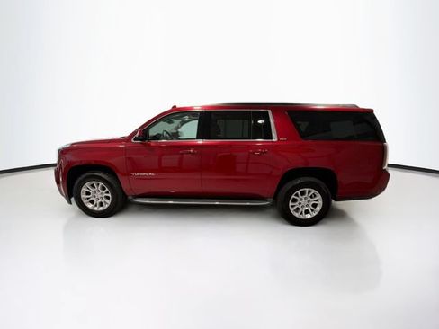 Used 2015 GMC Yukon XL SLT w/ Open Road Package AWD/4WD image 4