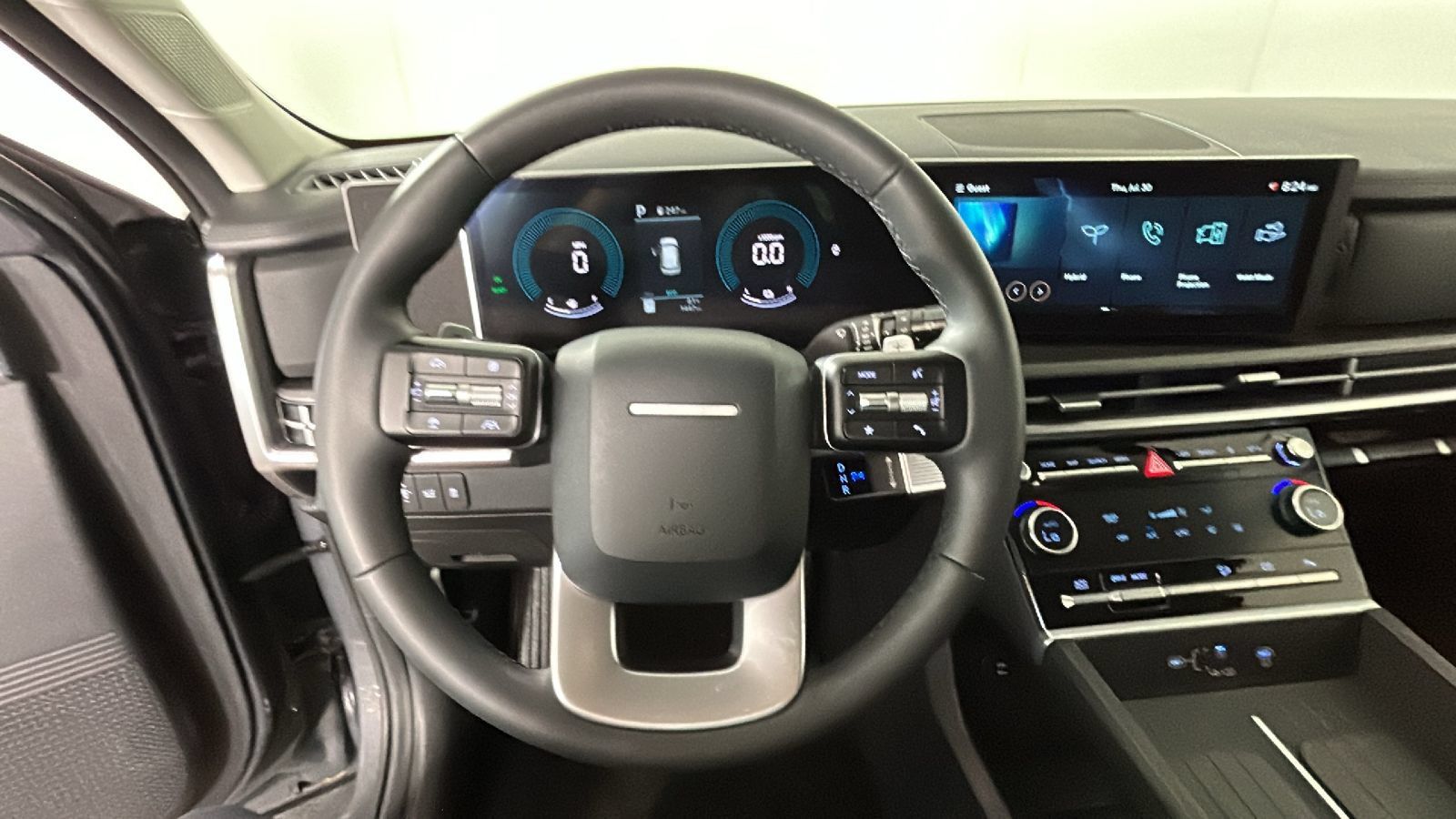 Used 2026 Hyundai Santa Fe SE FWD image 17