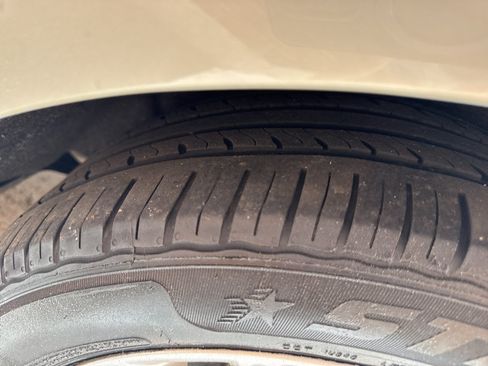 Used 2015 Ford Fusion SE w/ Equipment Group 502A FWD image 14