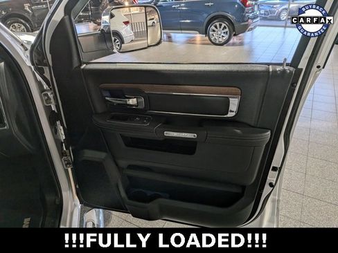 Used 2017 RAM 1500 Laramie image 25
