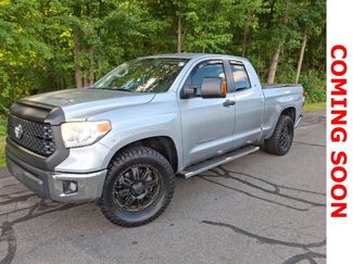 Used 2016 Toyota Tundra SR5 w/ SR5 Upgrade Package RWD video 1