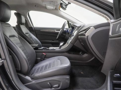 Used 2015 Ford Fusion SE w/ Equipment Group 202A image 35