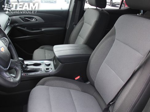 Certified 2023 Chevrolet Traverse LT image 11
