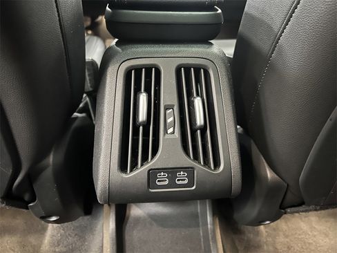 Used 2023 BMW X1 xDrive28i image 13