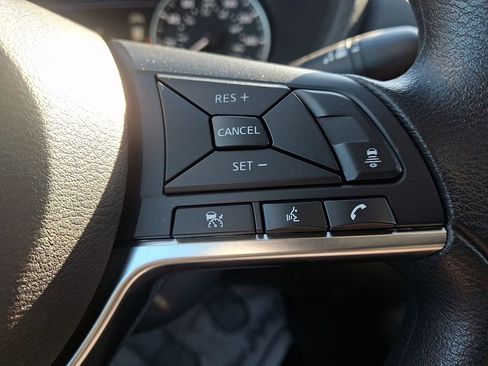 Certified 2023 Nissan Sentra SV image 21