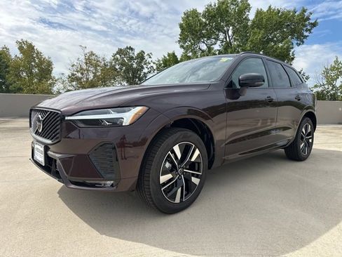 New 2026 Volvo XC60 B5 Plus w/ Climate Package image 3