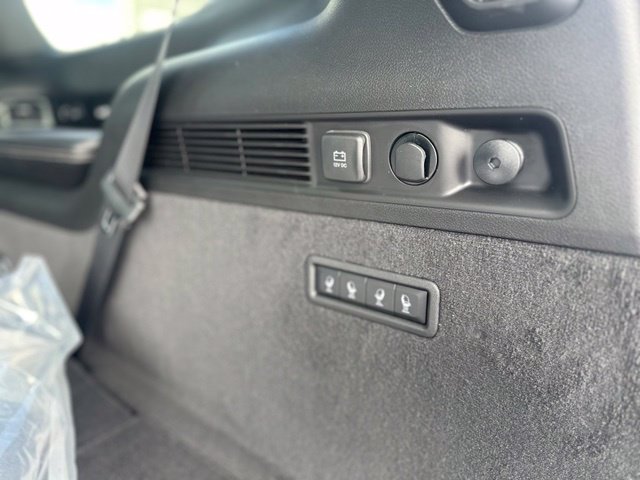 New 2026 Jeep Grand Wagoneer Summit AWD/4WD image 11