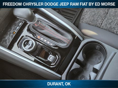 Used 2024 Chevrolet Colorado Z71 w/ Z71 Convenience Package 2 AWD/4WD image 14