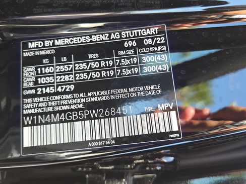 Certified 2023 Mercedes-Benz GLB 250 image 24