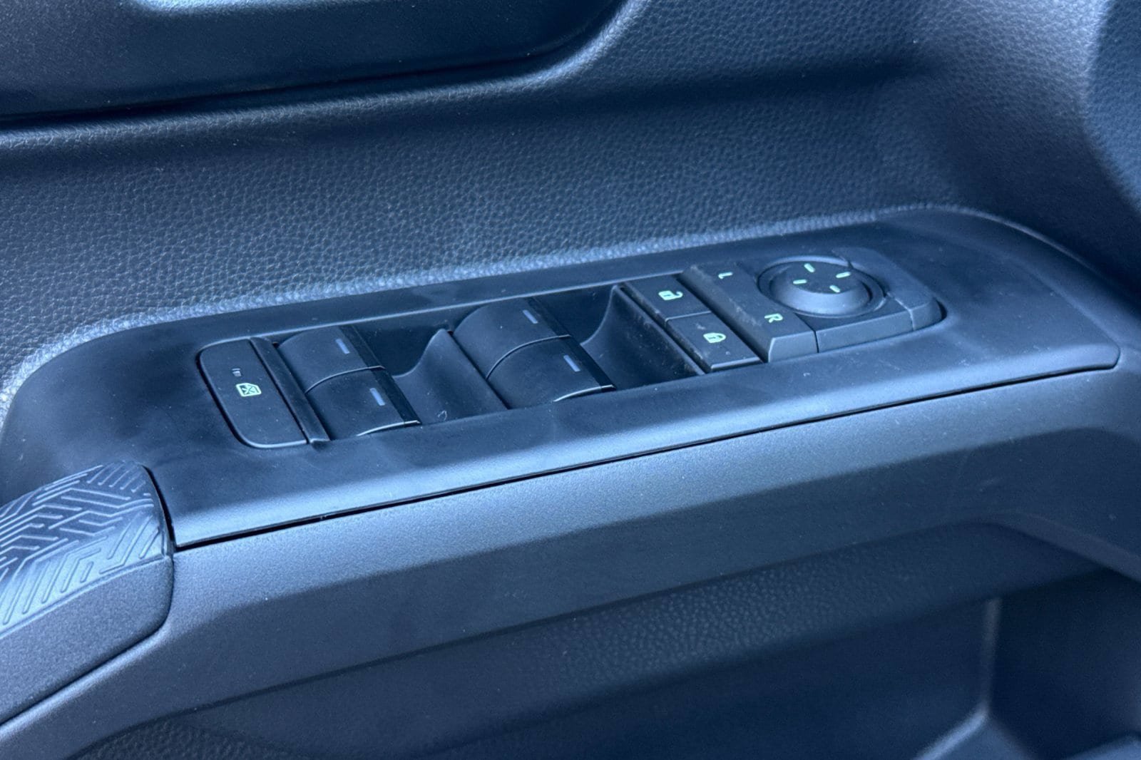 New 2026 Toyota Tacoma SR5 AWD/4WD image 11