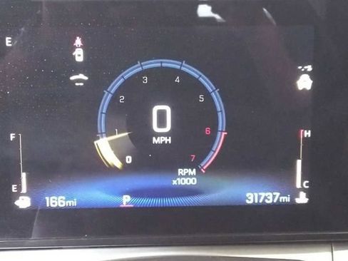 Used 2025 Chevrolet Trax LT w/ Driver Confidence Package FWD image 9