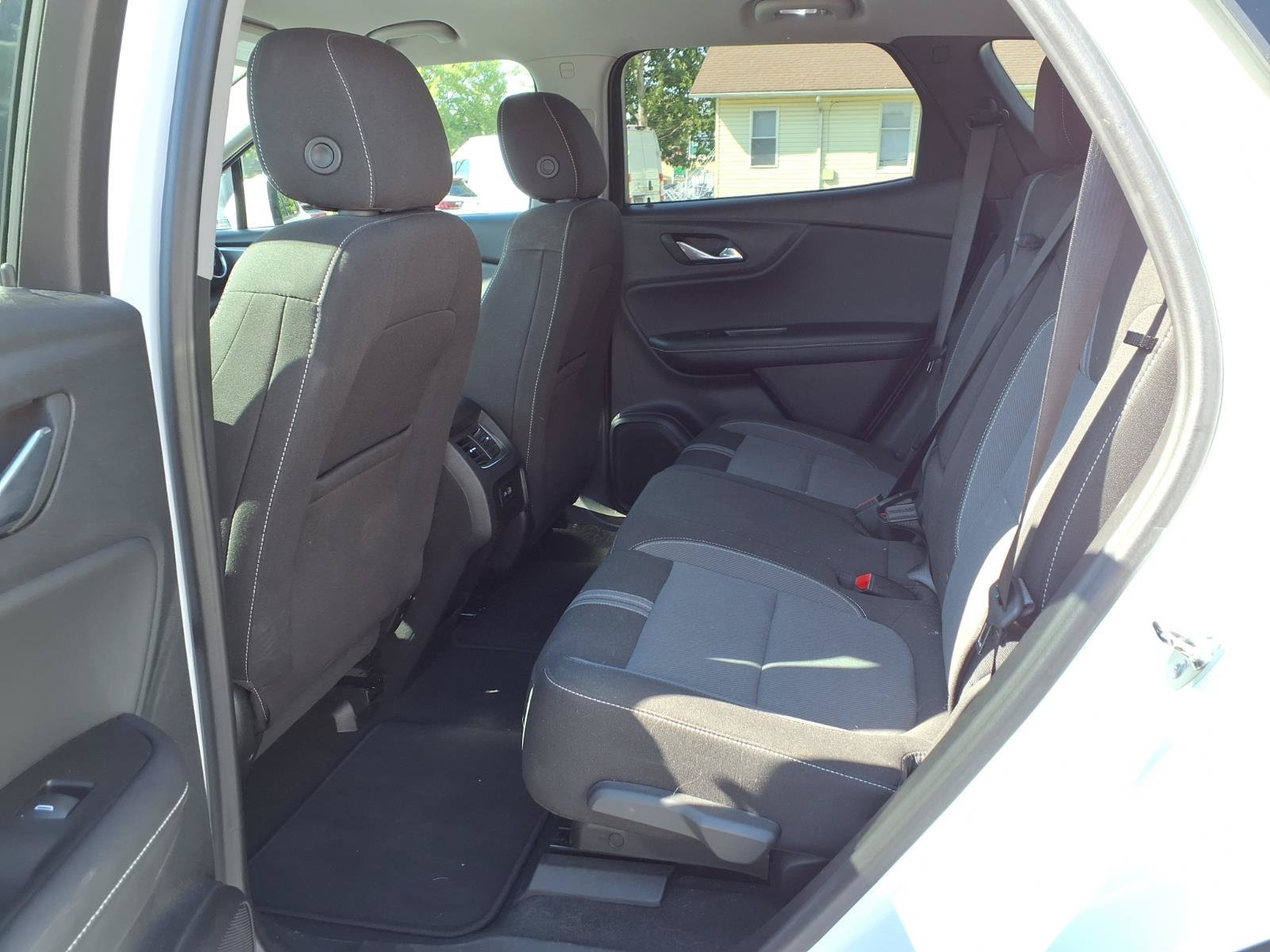 Used 2025 Chevrolet Blazer LT FWD image 22