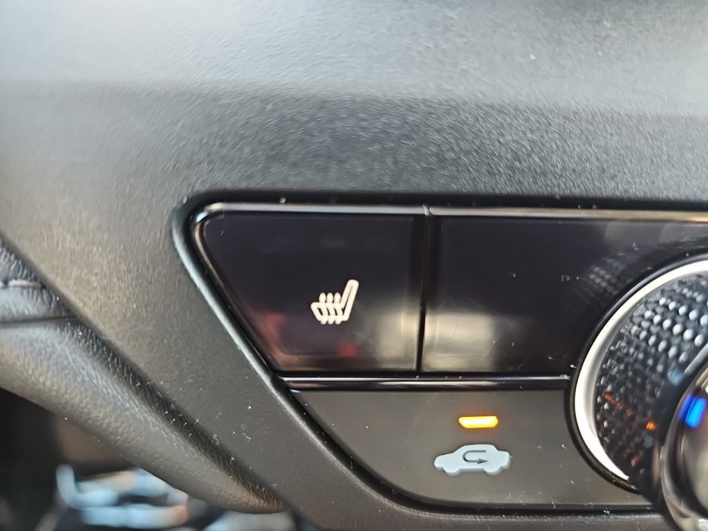 Used 2023 Honda Accord EX image 36