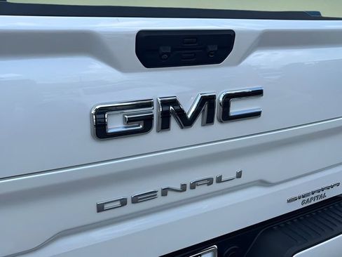 Used 2023 GMC Sierra 1500 Denali Ultimate AWD/4WD image 38