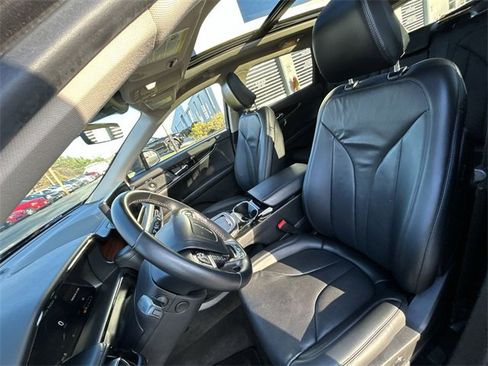 Used 2023 Lincoln Nautilus Reserve w/ Luxury Package image 15