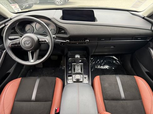 Used 2025 MAZDA CX-30 Carbon image 29