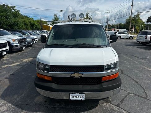 Used 2019 Chevrolet Express 2500 w/ Safety Package RWD image 7