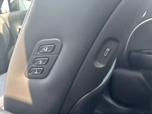 Used 2026 Hyundai Palisade Calligraphy AWD/4WD image 28
