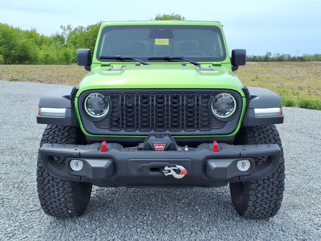 Used 2026 Jeep Gladiator Sport AWD/4WD image 13