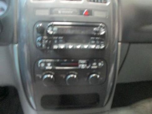 Used 2007 Dodge Grand Caravan SXT FWD image 12