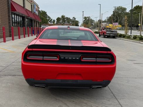 Used 2017 Dodge Challenger SXT w/ Blacktop Package image 6