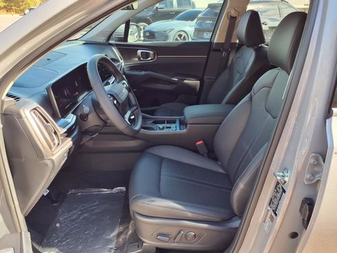 New 2026 Kia Sorento EX w/ EX Premium Package FWD image 5