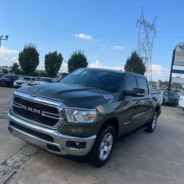 Used 2020 RAM 1500 Big Horn AWD/4WD image 4
