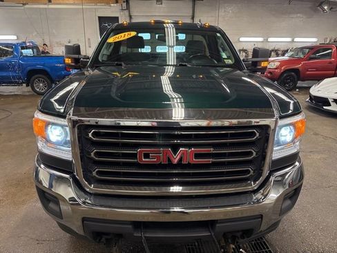 Used 2018 GMC Sierra 2500 4x4 Regular Cab w/ Sierra Convenience Package image 2