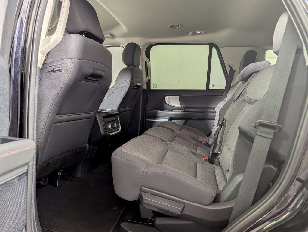 Certified 2025 Ford Expedition Active RWD image 11