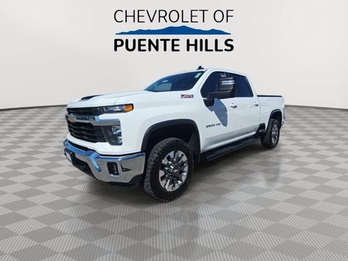 Used 2024 Chevrolet Silverado 2500 LT w/ All Star Edition AWD/4WD image 4