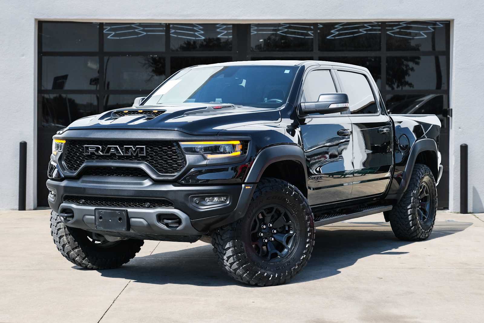 Used 2021 RAM 1500 TRX w/ TRX Level 2 Equipment Group AWD/4WD image 1