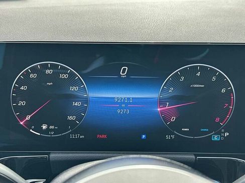 Used 2025 Mercedes-Benz GLA 250 4MATIC image 32