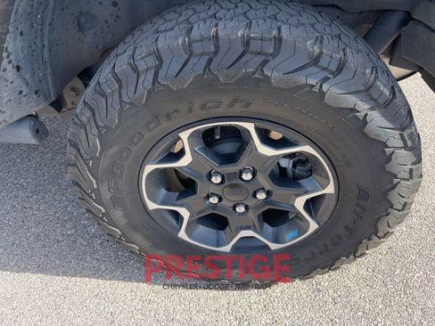 Used 2023 Jeep Wrangler Unlimited Rubicon 4xe AWD/4WD image 15