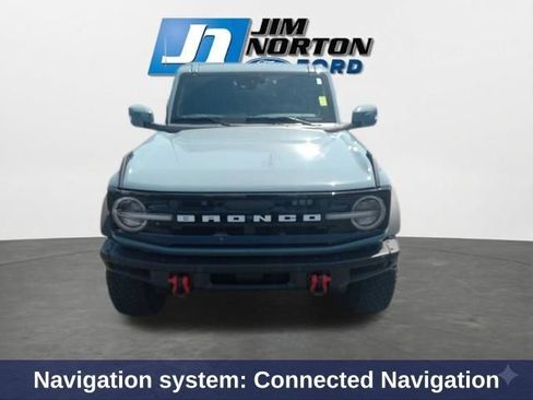 Used 2023 Ford Bronco Outer Banks w/ Sasquatch Package AWD/4WD image 3