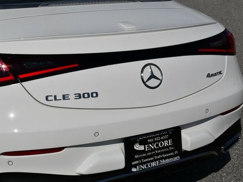 Used 2025 Mercedes-Benz CLE 300 4MATIC Cabriolet image 10