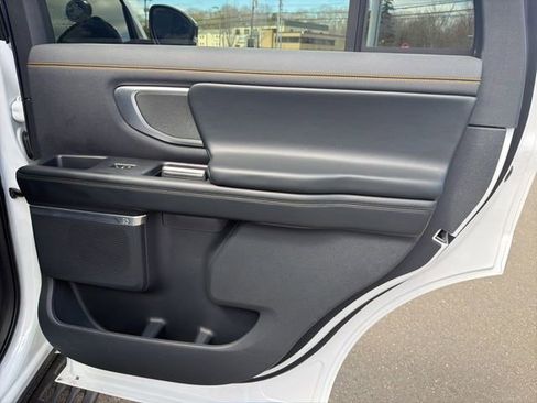 Used 2025 Ford Expedition Tremor AWD/4WD image 28