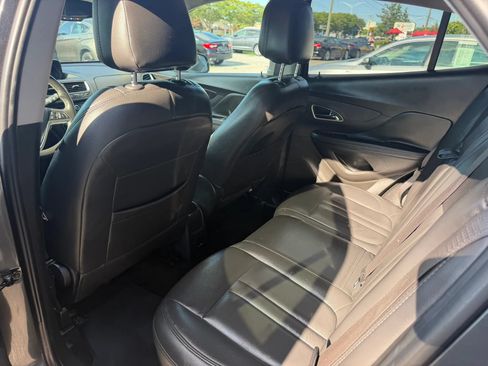 Used 2016 Buick Encore Convenience AWD/4WD image 12