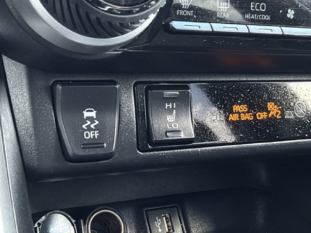 Certified 2023 Toyota RAV4 XSE w/ XSE Grade Weather Package AWD/4WD image 21