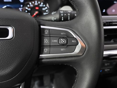 Used 2024 Jeep Compass Limited AWD/4WD image 34