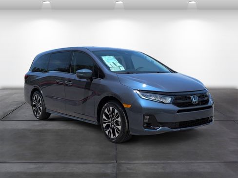 New 2026 Honda Odyssey Elite image 2