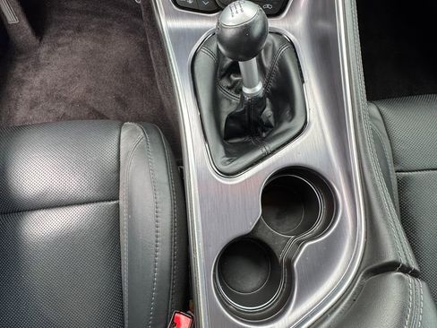Used 2016 Dodge Challenger R/T Plus RWD image 19