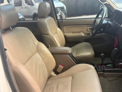 Used 2001 Toyota 4Runner SR5 image 82