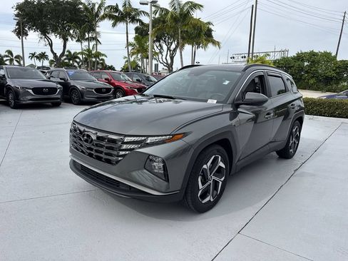 Used 2022 Hyundai Tucson SEL w/ Convenience + Premium Package FWD image 9