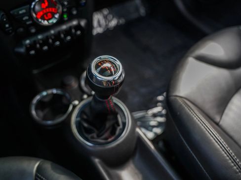 Used 2011 MINI Cooper John Cooper Works FWD image 18