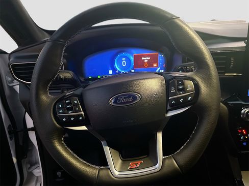 Used 2023 Ford Explorer ST w/ Equipment Group 401A image 11