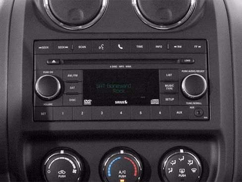 Used 2014 Jeep Patriot Sport w/ Power Value Group FWD image 12
